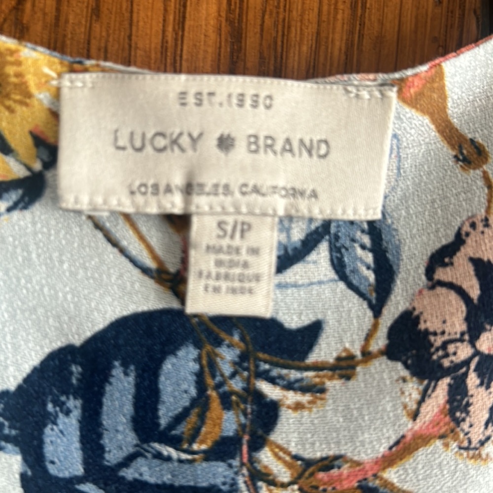 LIKE NEW⭐️LUCKY BRAND Cute Spring Summer Floral DRESS with Pockets!🌼Size Small - Picture 2 of 10